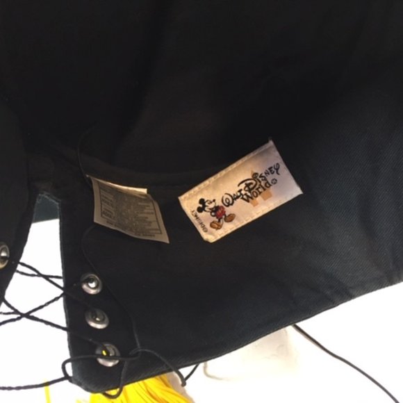 Disney's GradNite '06 Black Graduate Cap from Disney World - Picture 8 of 9